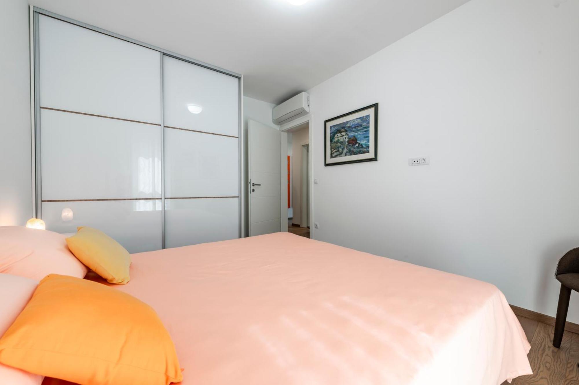 Apartment Harmonia Ragusa Esterno foto